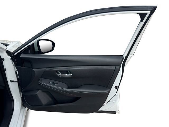 Used 2024 Nissan Sentra SV FWD image 18