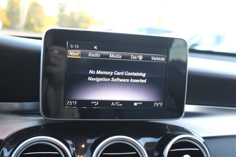 Used 2019 Mercedes-Benz GLC 300 GLC 300 image 19