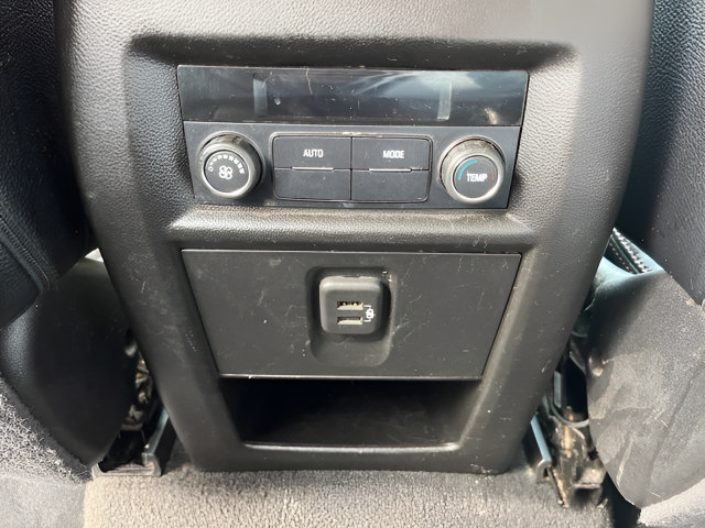 Used 2019 Chevrolet Traverse LS FWD image 32
