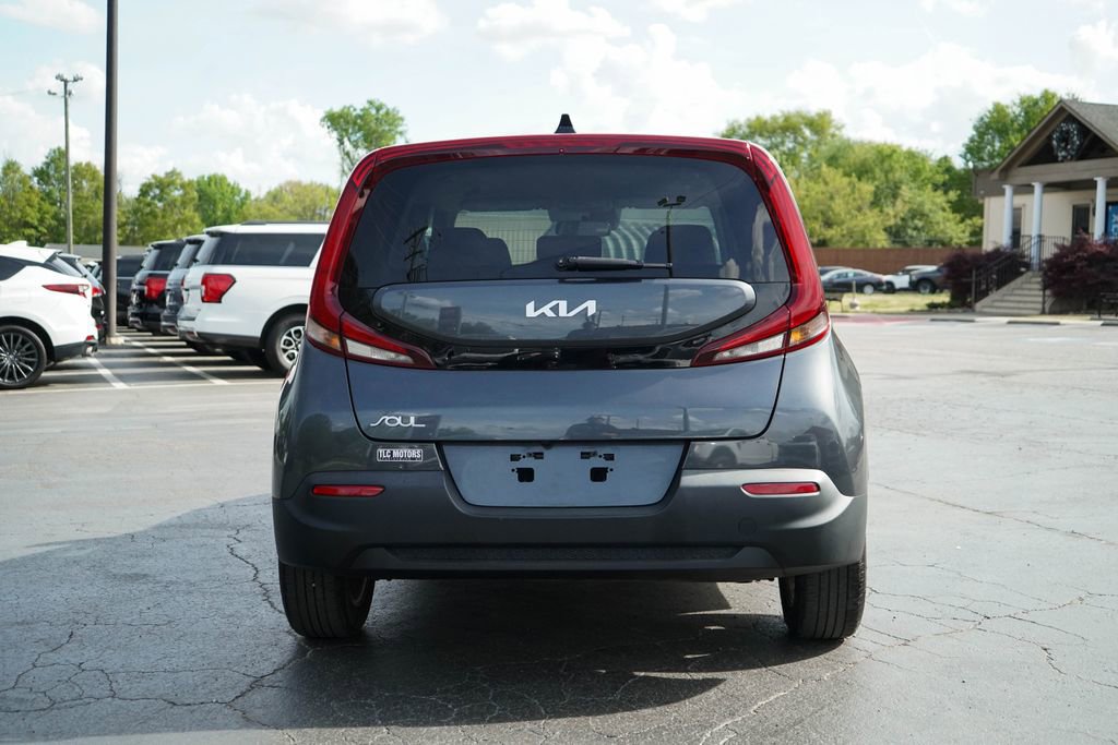 Used 2022 Kia Soul LX w/ Technology Package image 12
