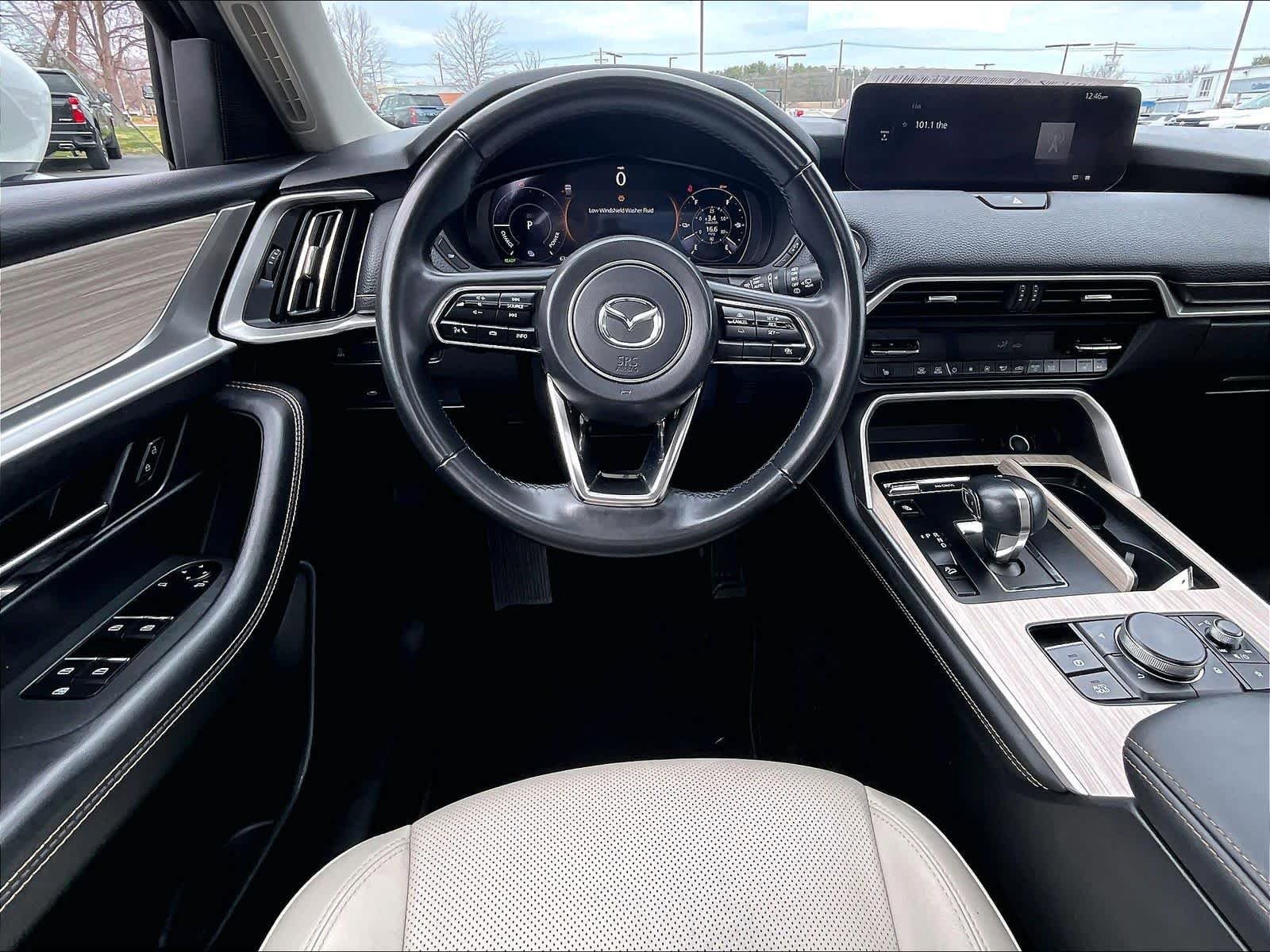 Used 2024 MAZDA CX-90 Plug-In Hybrid w/ Preferred image 17