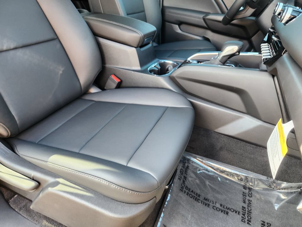 New 2026 GMC Canyon Elevation w/ Convenience Package AWD/4WD image 15
