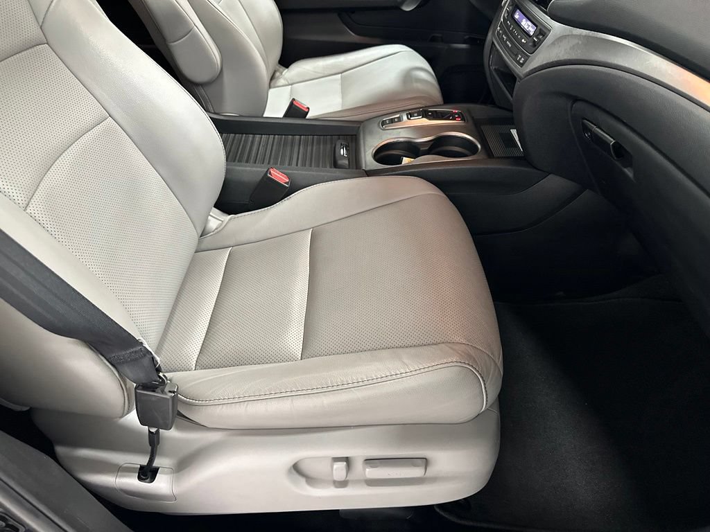 Used 2023 Honda Passport EX-L image 59