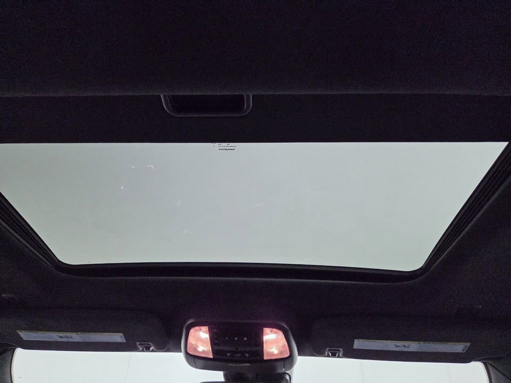 Certified 2025 Dodge Durango R/T image 34