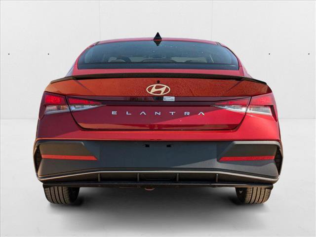 New 2025 Hyundai Elantra Sport image 8