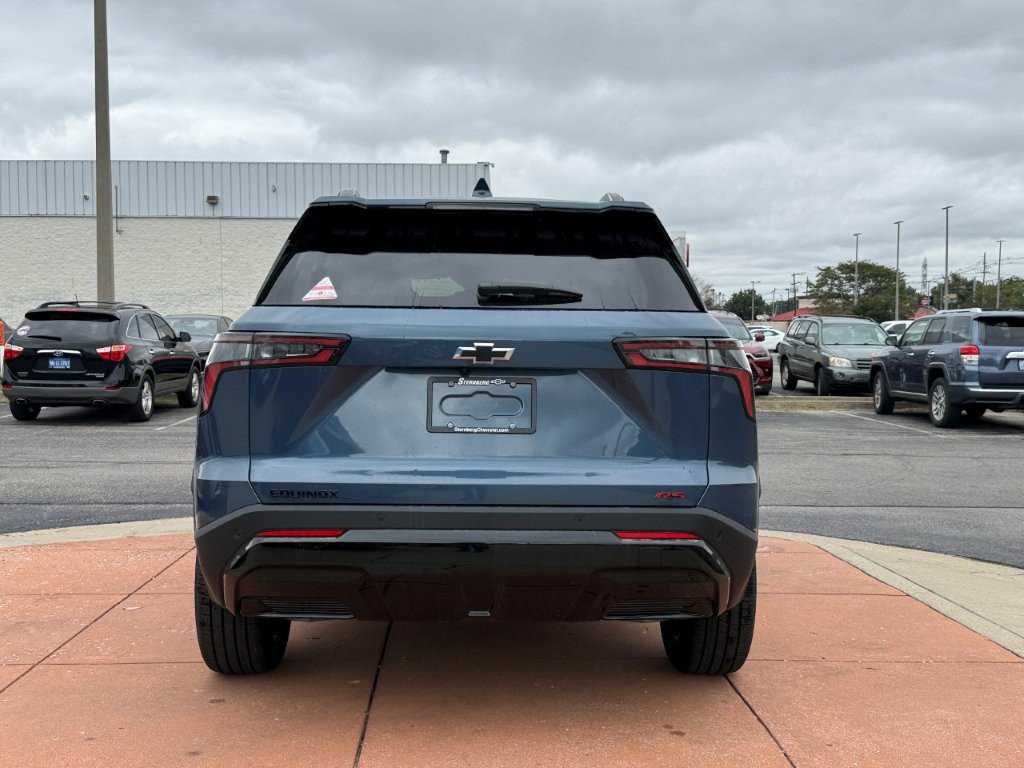 New 2027 Chevrolet Equinox RS FWD image 5