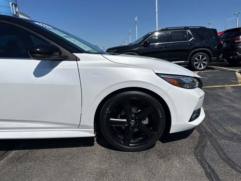 Used 2023 Nissan Sentra SR w/ Midnight Edition Package image 15