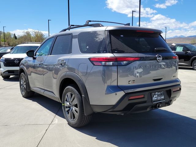 New 2026 Nissan Pathfinder SV w/ SV Premium Package AWD/4WD image 3