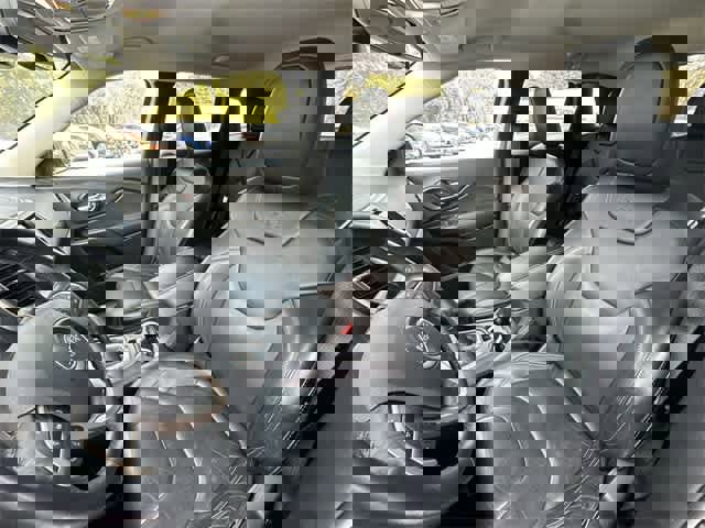 Used 2016 Jeep Cherokee Limited image 16