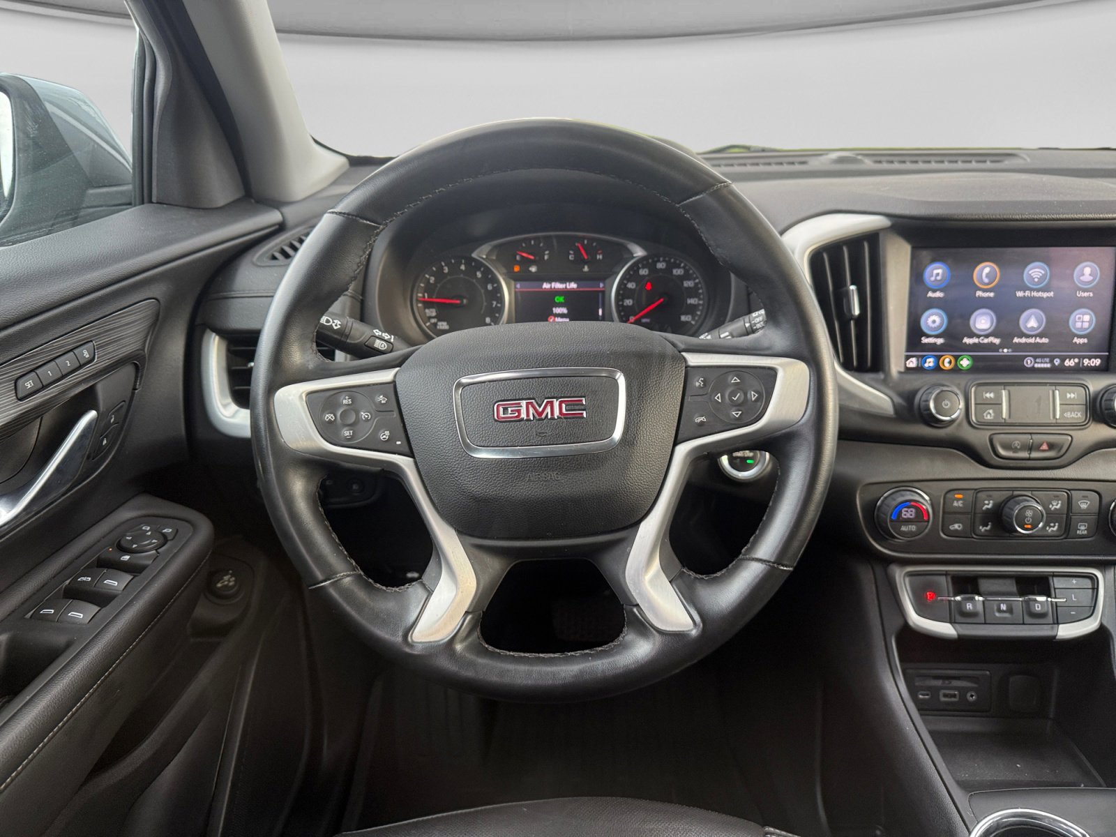 Used 2023 GMC Terrain SLT w/ LPO, Floor Liner Package image 13
