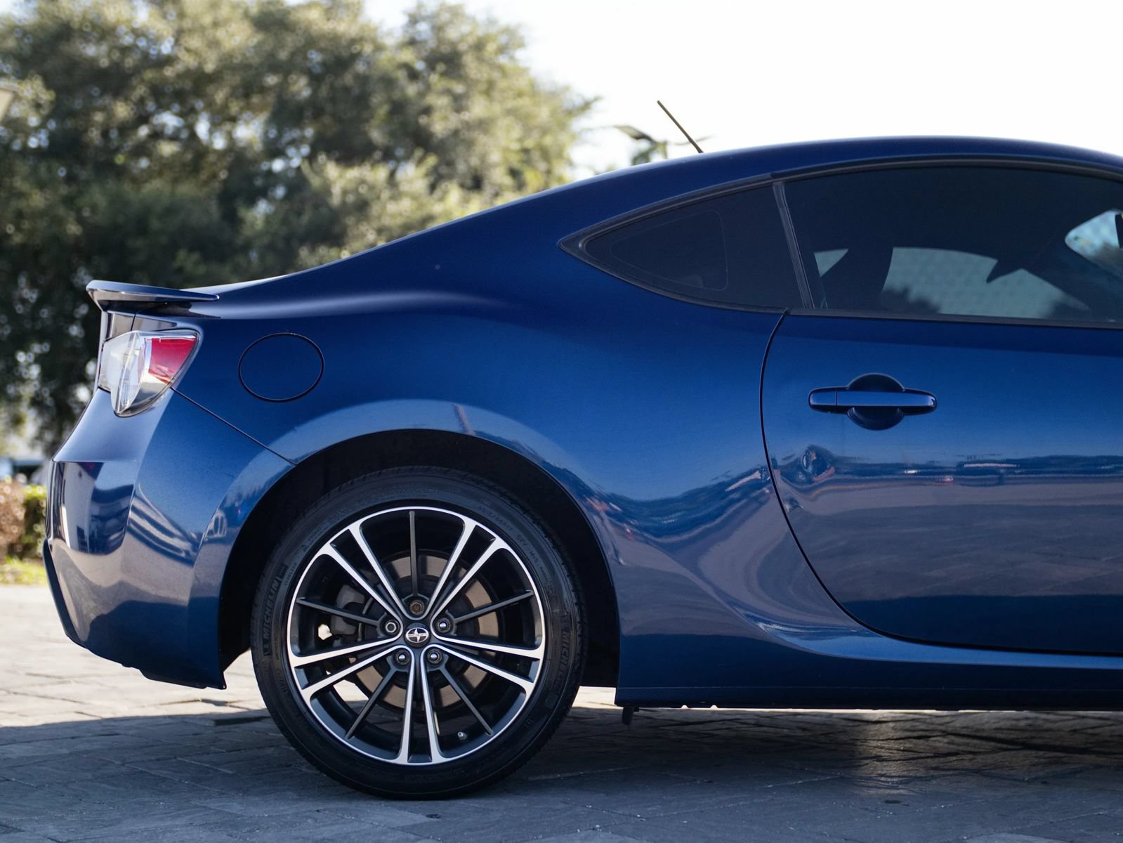 Used 2013 Scion FR-S RWD image 16