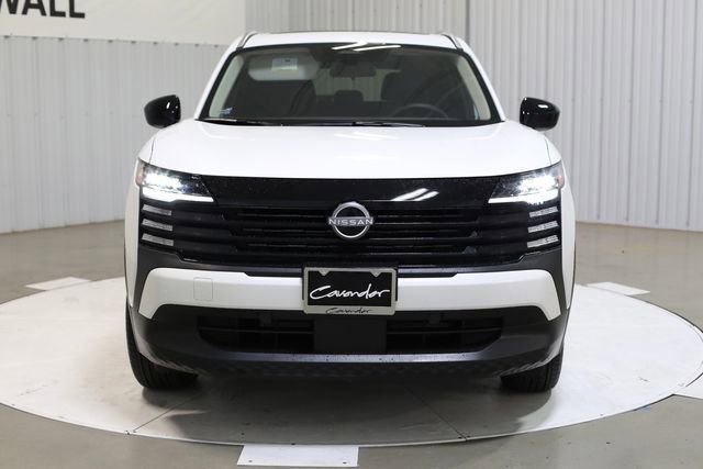 New 2026 Nissan Kicks SV image 3