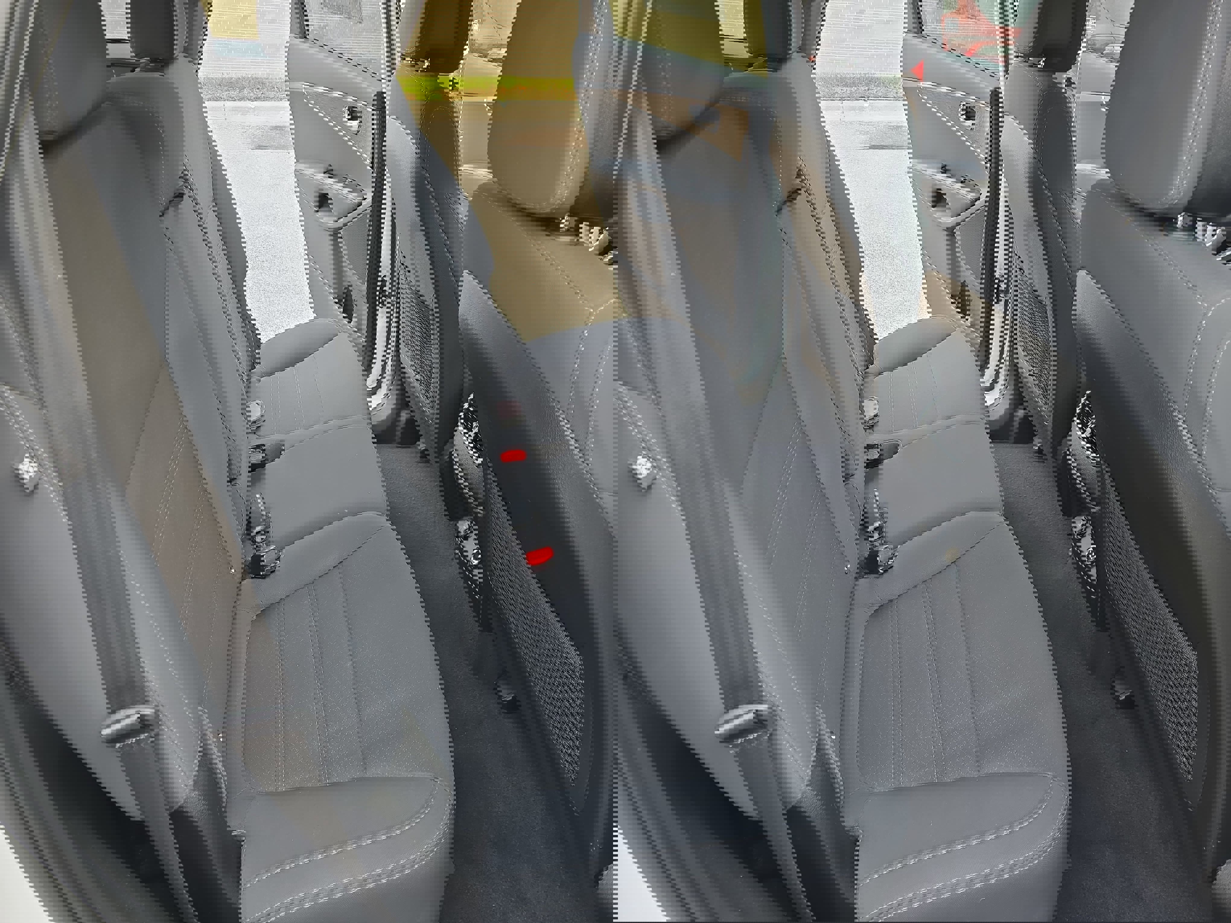 Used 2016 Kia Sorento LX image 13