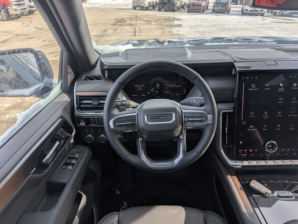 New 2026 GMC Yukon Denali w/ Sun & Power Step Package image 3