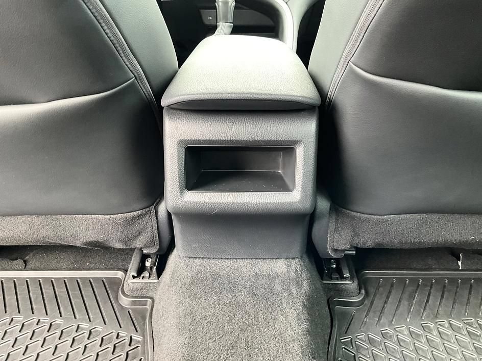 Used 2024 Toyota Camry SE FWD image 32