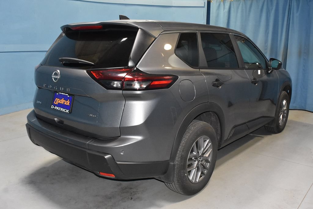 Used 2026 Nissan Rogue S AWD/4WD image 24