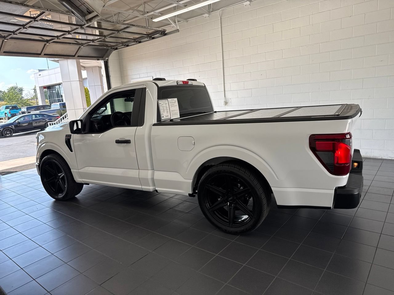 Used 2025 Ford F150 XL AWD/4WD image 5