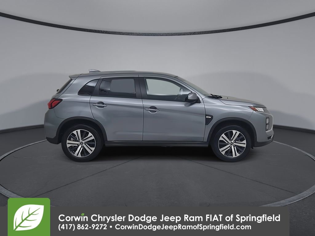 Used 2025 Mitsubishi Outlander Sport ES image 17