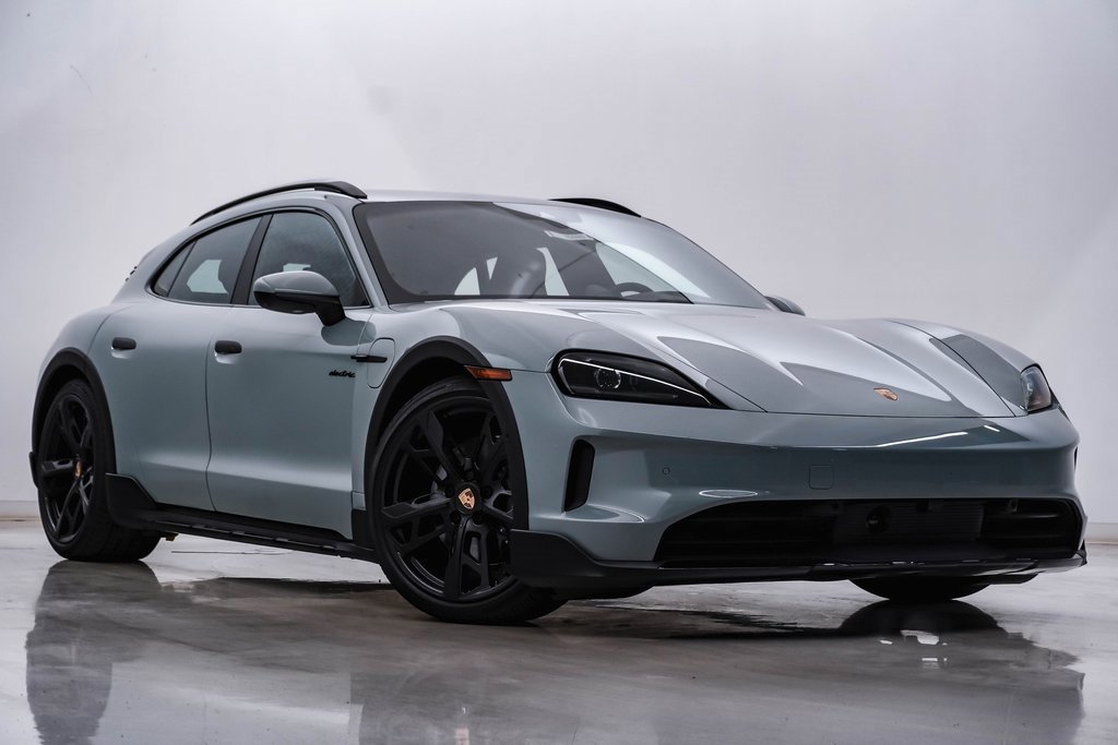 New 2025 Porsche Taycan 4 Cross Turismo image 8