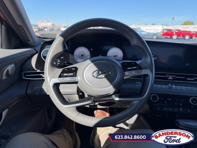 Used 2023 Hyundai Elantra SEL w/ Convenience Package image 15