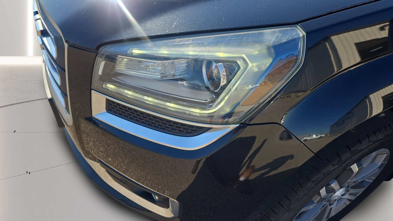 Used 2013 GMC Acadia SLT AWD/4WD image 17