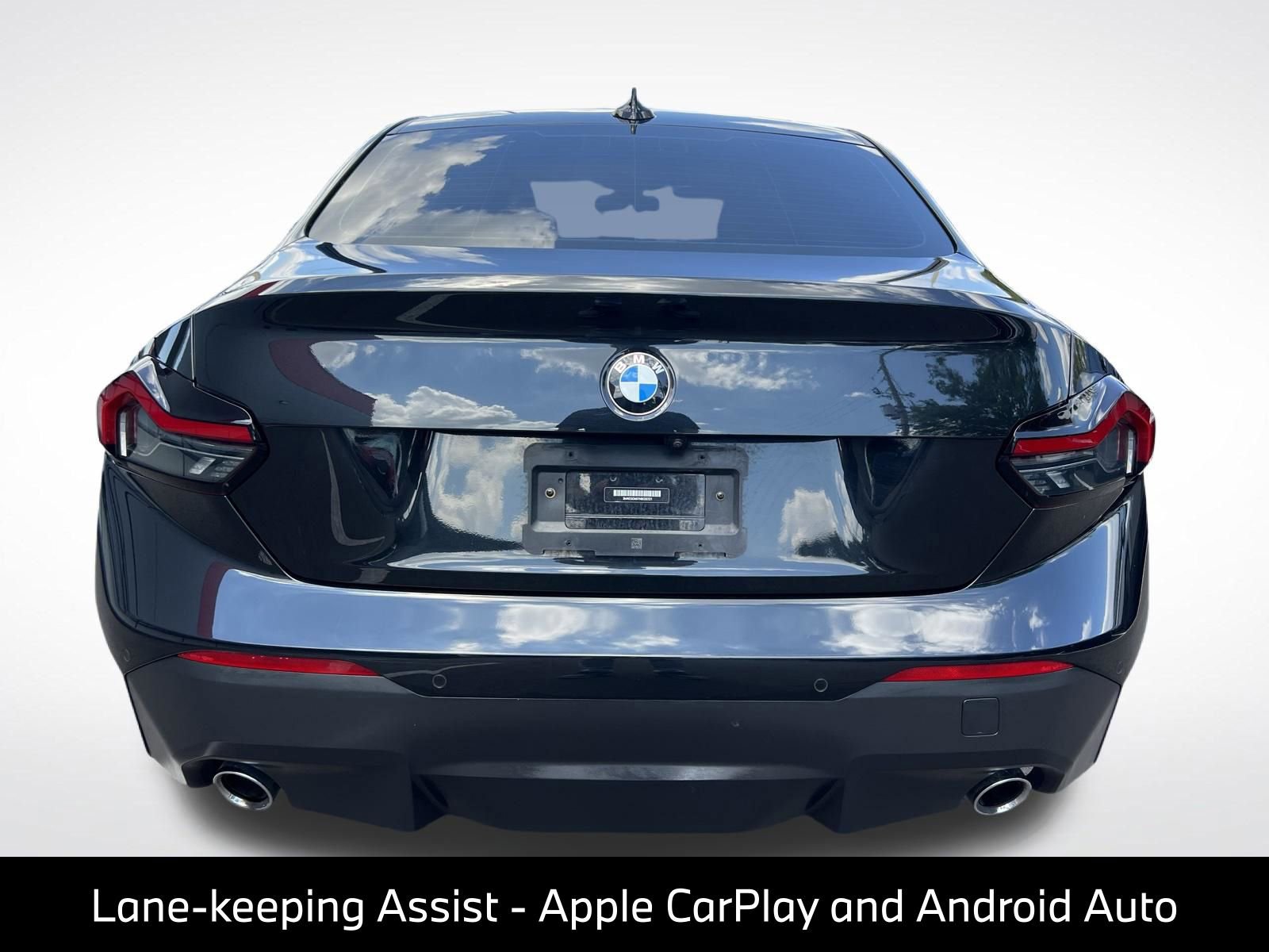 Used 2022 BMW 230i Coupe w/ Convenience Package RWD image 9