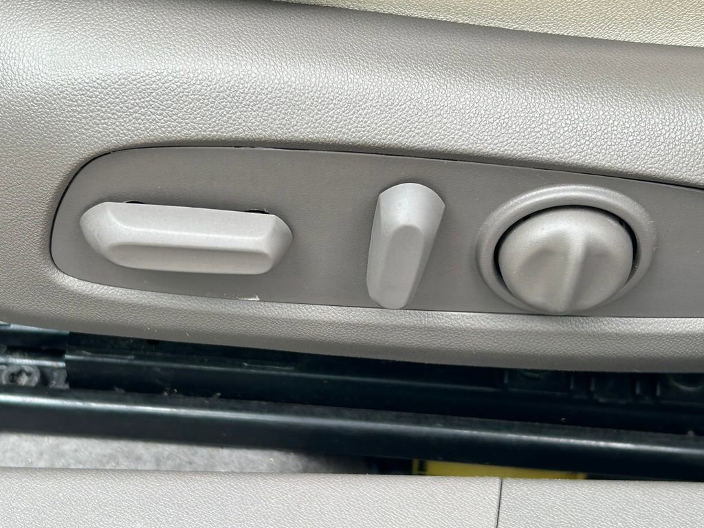 Used 2024 Chevrolet Malibu LT image 26