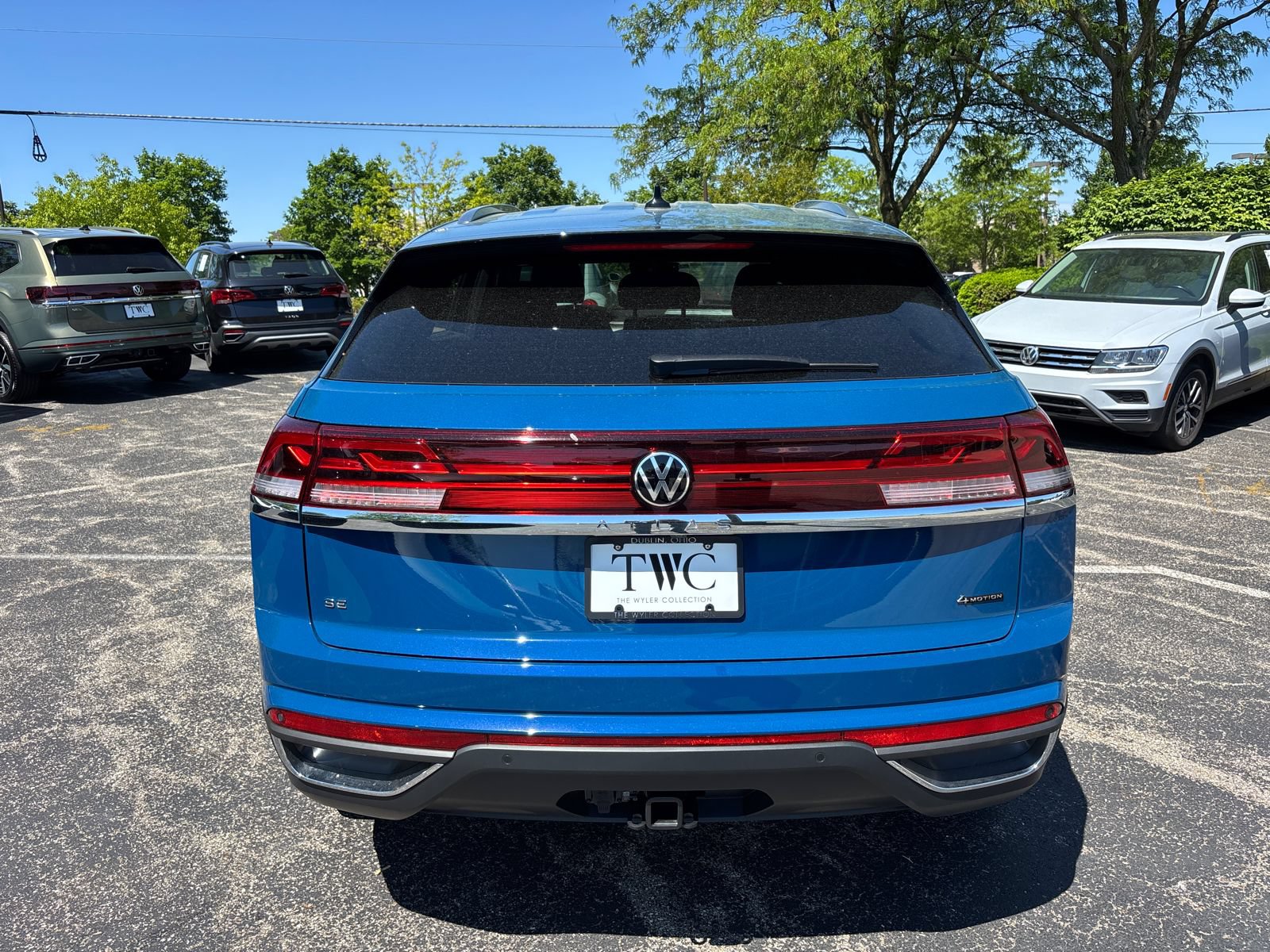 New 2026 Volkswagen Atlas Cross Sport SE AWD/4WD image 6