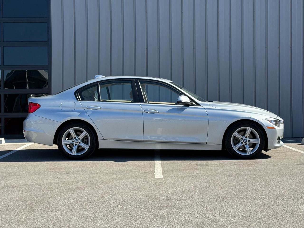 Used 2014 BMW 328i Sedan image 4