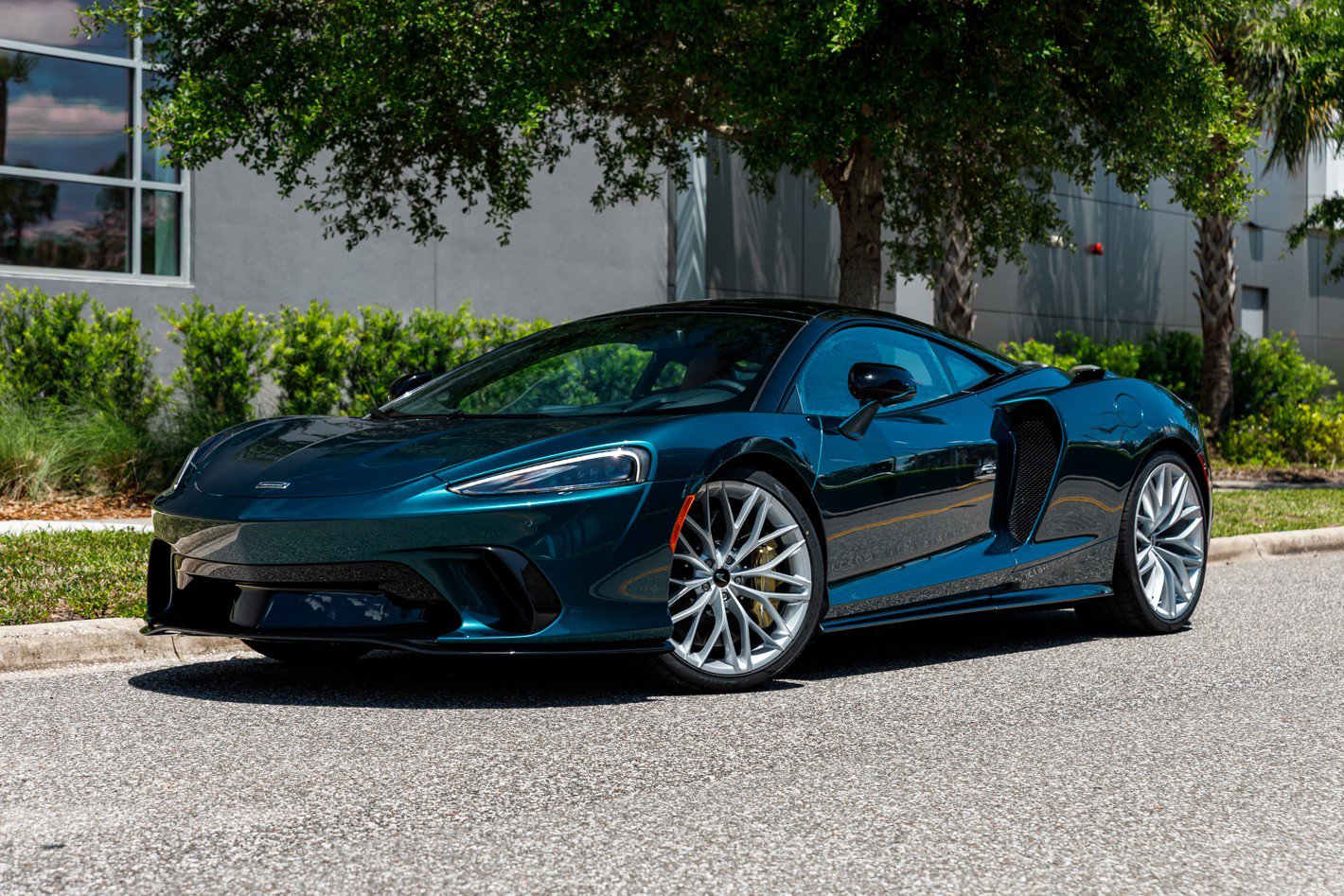 New 2026 McLaren GTS RWD image 33