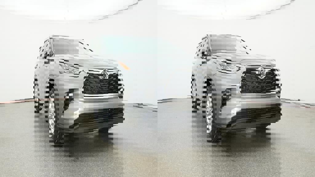 New 2026 Toyota Highlander Limited image 47