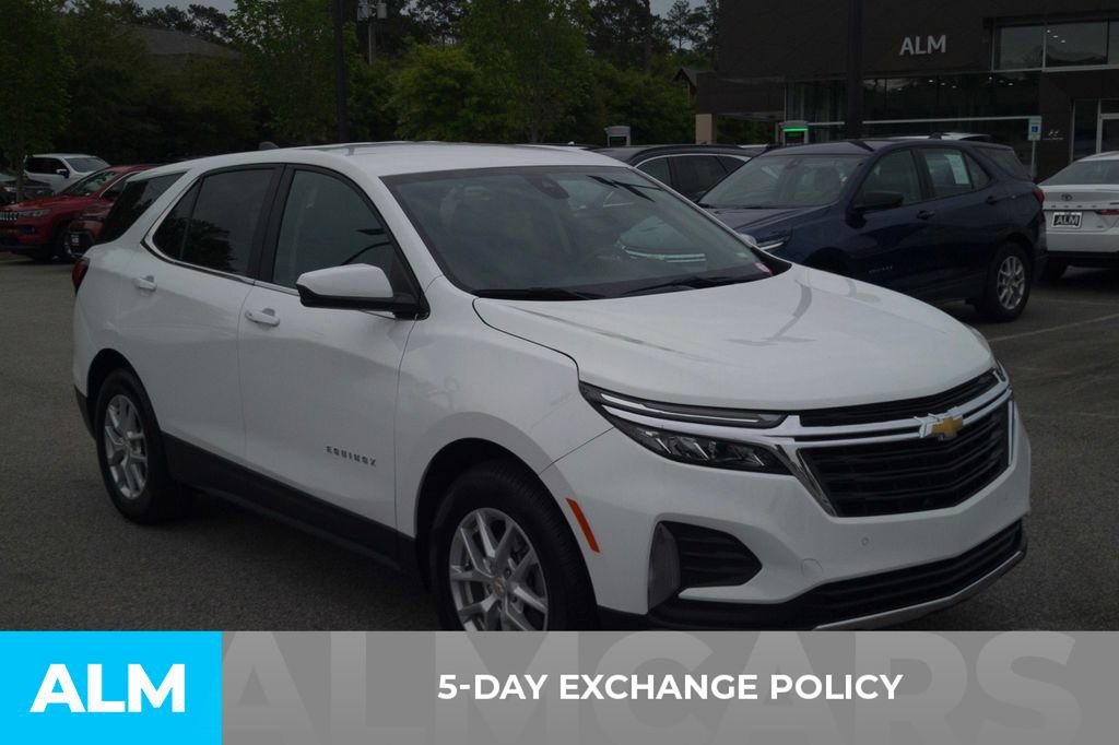 Used 2024 Chevrolet Equinox LT FWD image 3