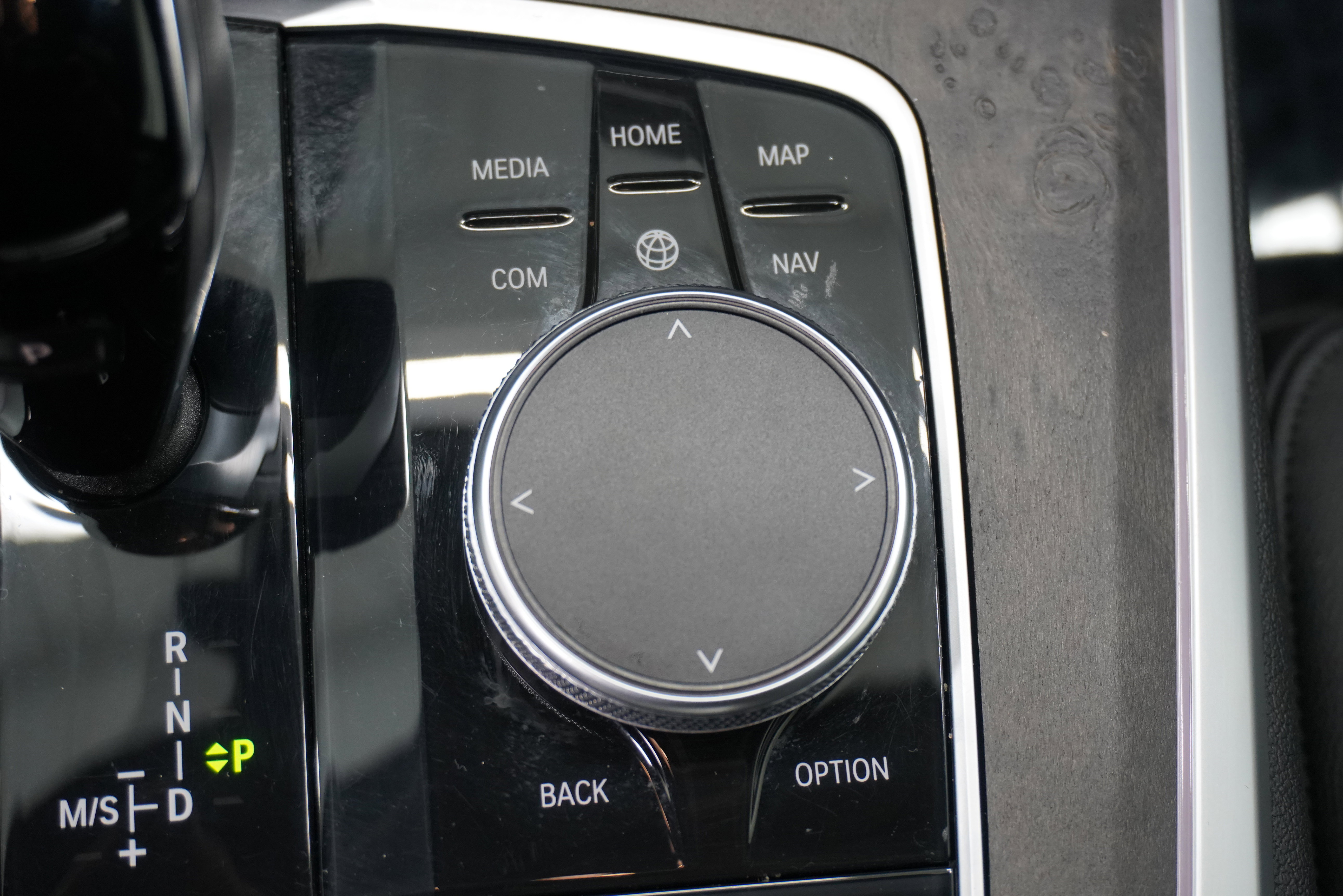 Used 2022 BMW X5 sDrive40i w/ Parking Assistance Package image 24