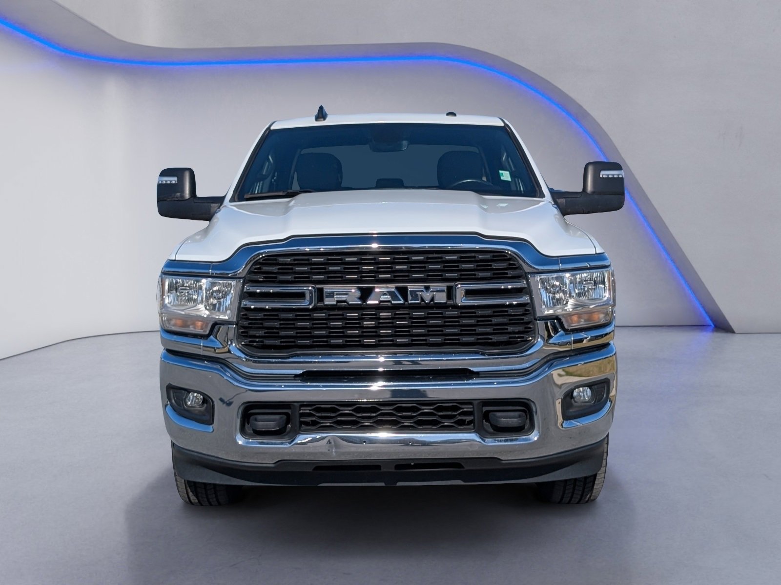 Used 2024 RAM 2500 Big Horn image 3