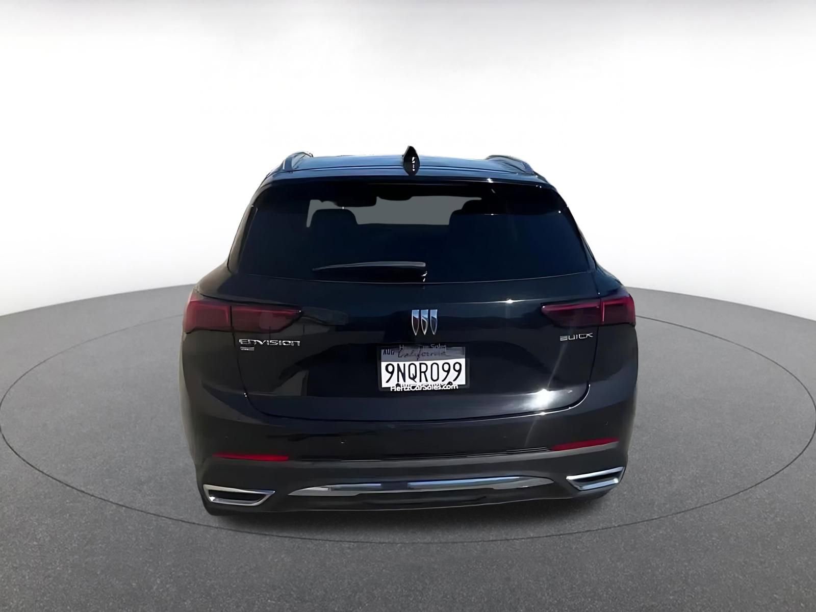 Used 2024 Buick Envision Preferred image 12