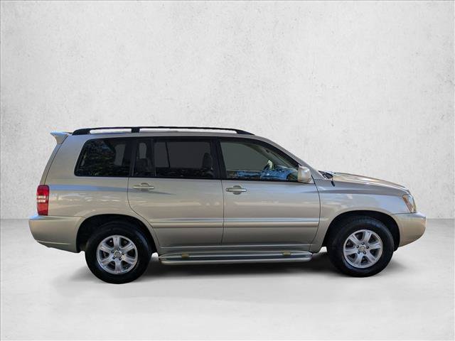 Used 2002 Toyota Highlander 2WD V6 w/ Convenience Pkg image 4