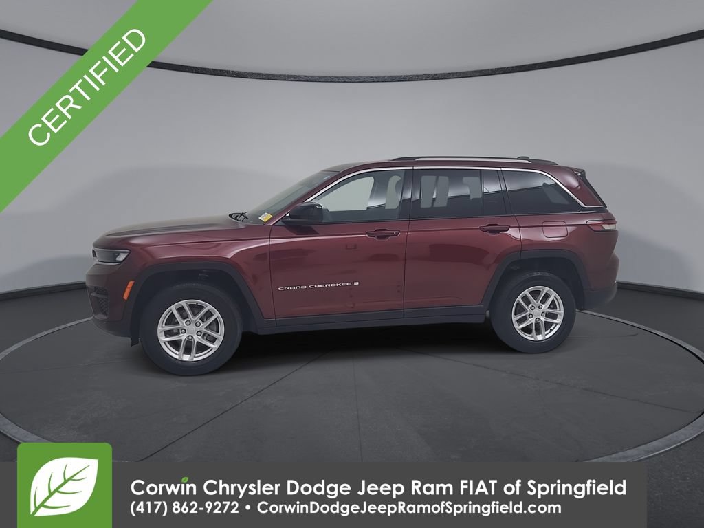 Used 2023 Jeep Grand Cherokee Laredo AWD/4WD image 8