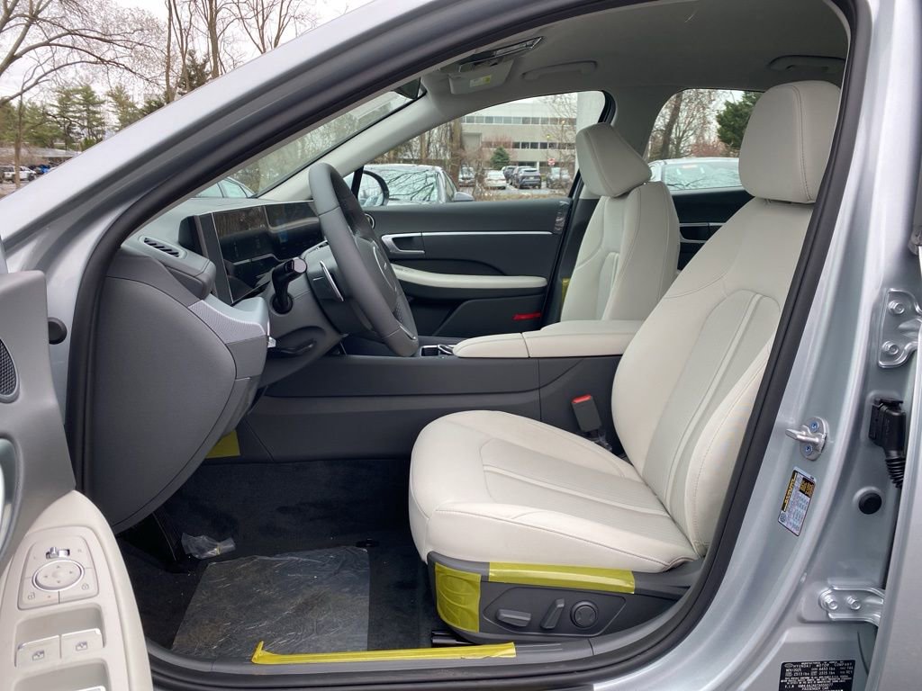 New 2026 Hyundai Sonata SEL FWD image 10