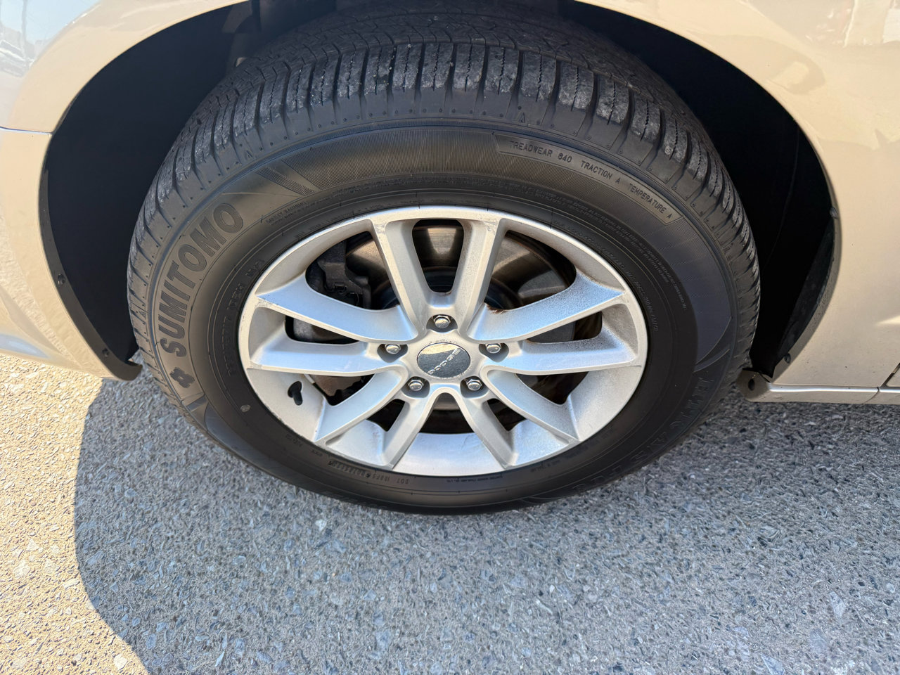 Used 2016 Dodge Grand Caravan SXT image 16