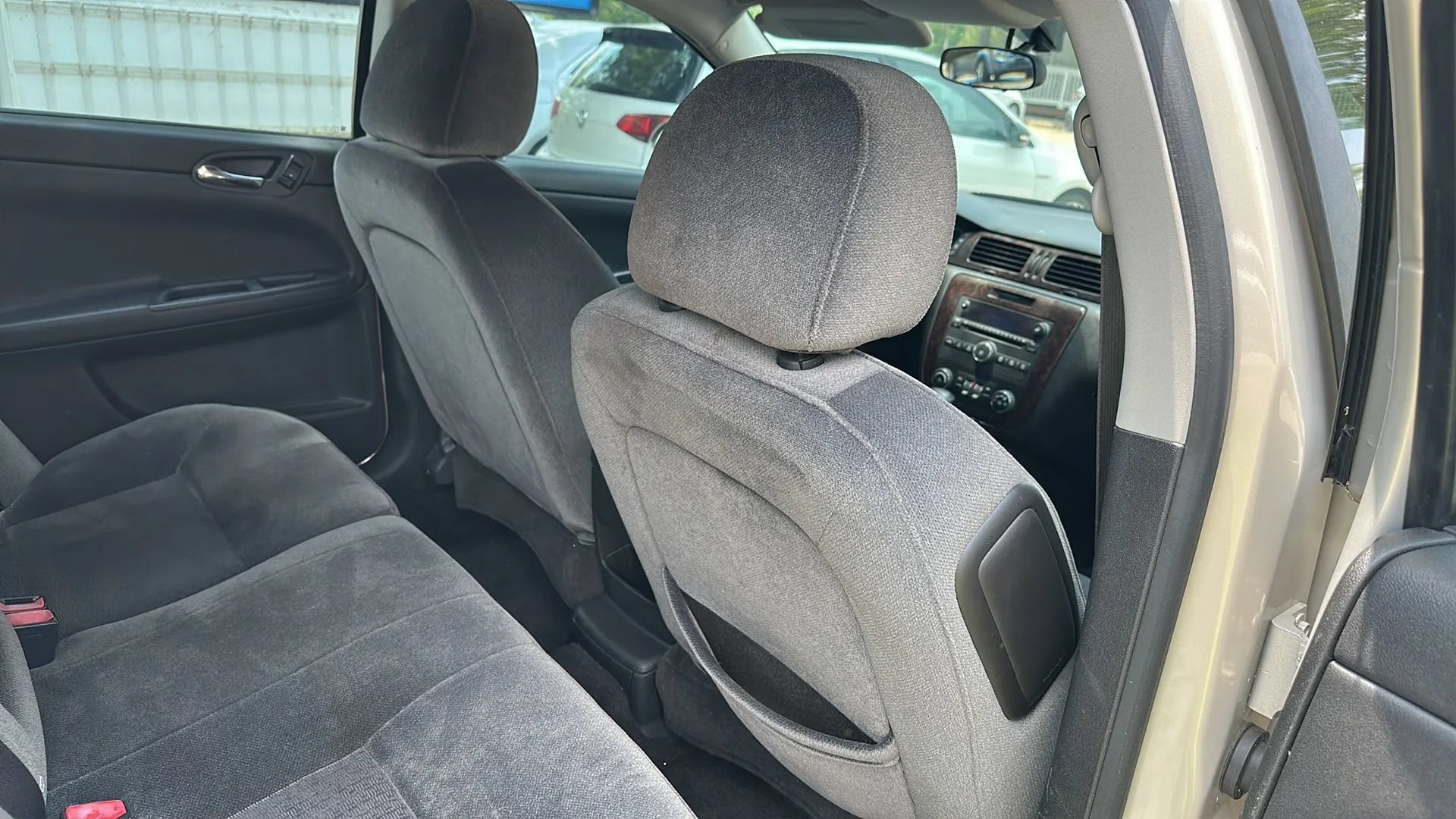 Used 2012 Chevrolet Impala LT FWD image 19