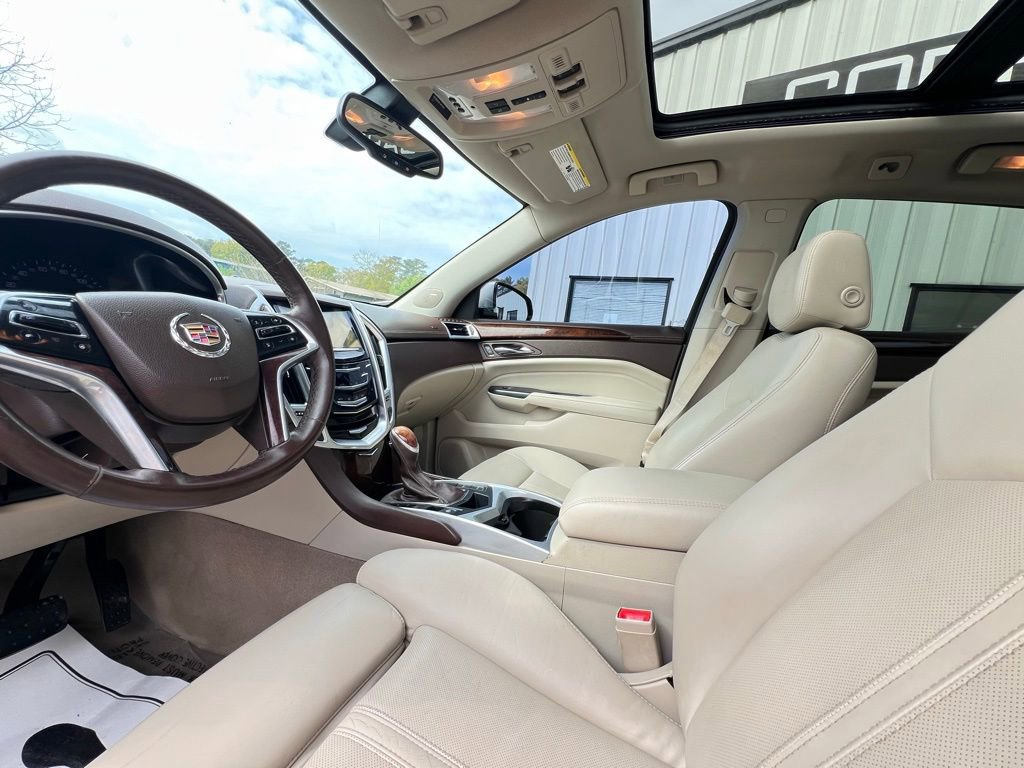 Used 2014 Cadillac SRX Luxury image 12