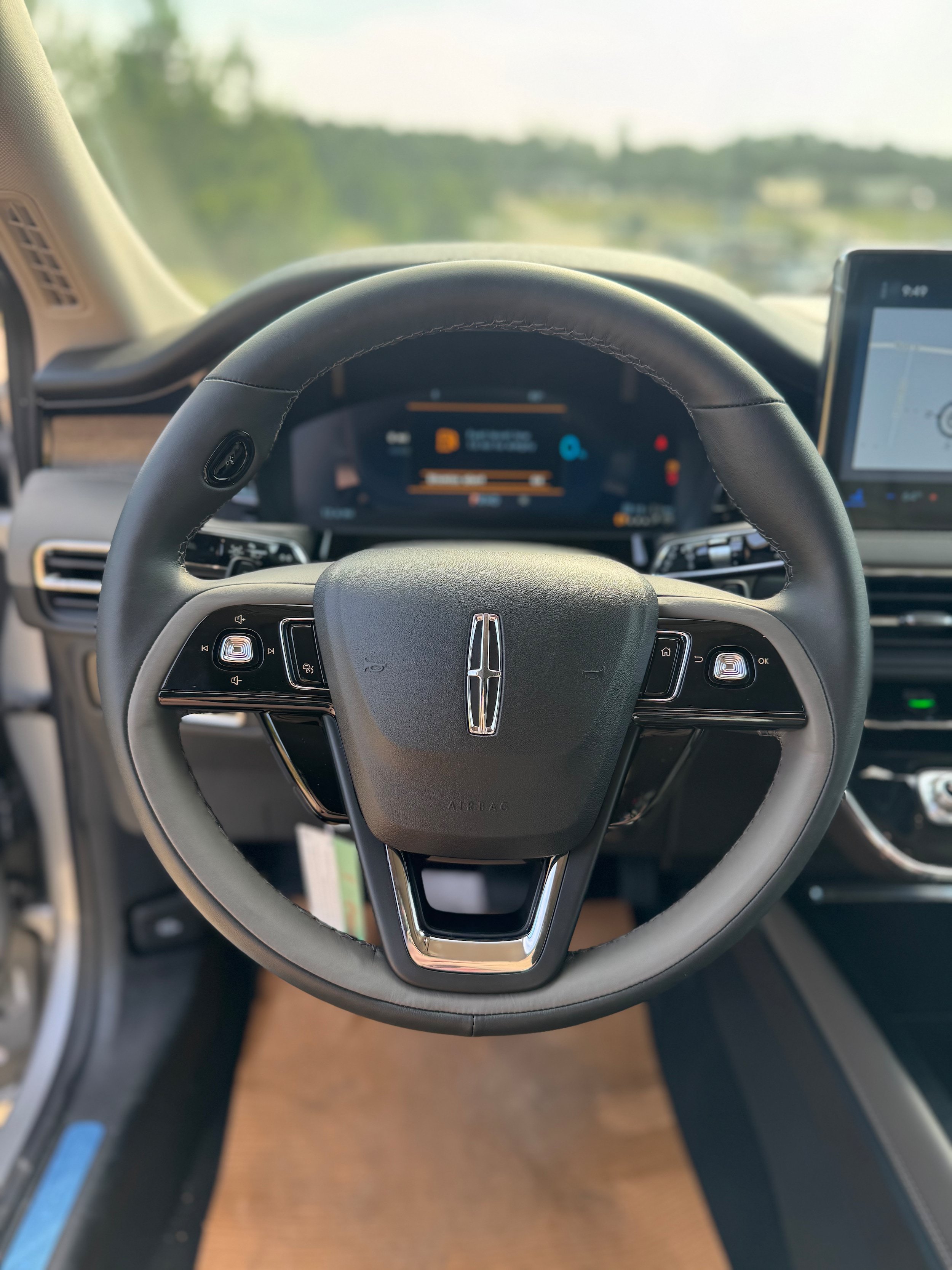 New 2024 Lincoln Corsair Grand Touring w/ Equipment Group 301A AWD/4WD image 6