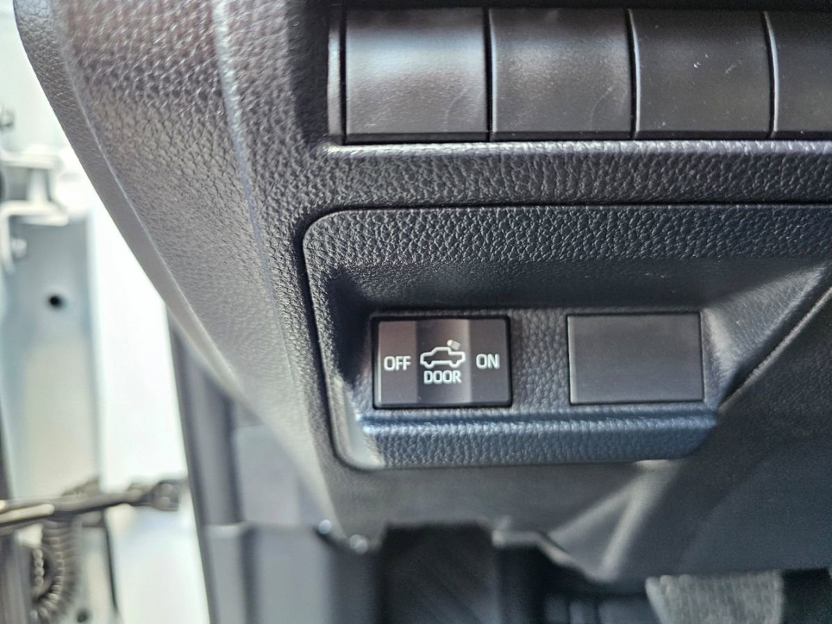 Used 2024 Toyota Tacoma SR5 image 27