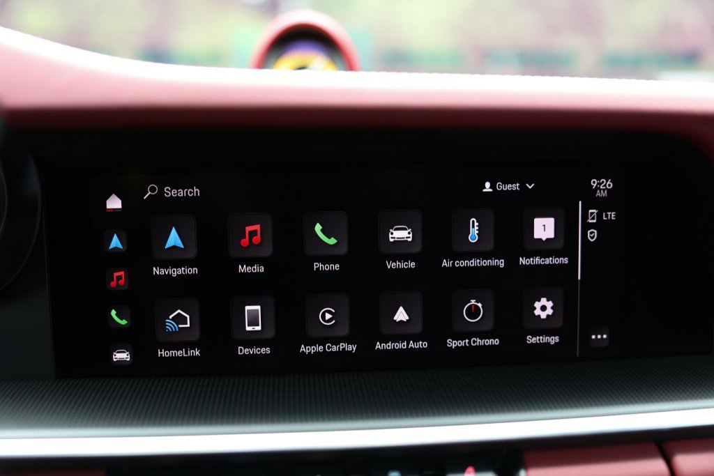 Used 2024 Porsche 911 Carrera w/ Premium Package image 50