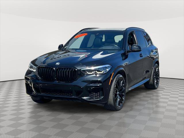 Used 2022 BMW X5 xDrive40i w/ Premium Essential Package image 3
