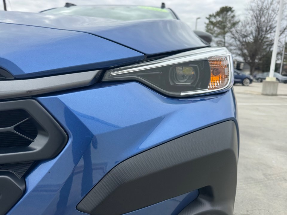 Certified 2025 Subaru Crosstrek 2.0i Premium image 30