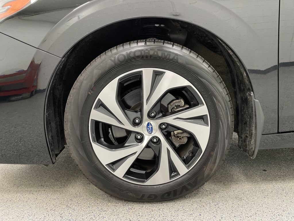 Used 2025 Subaru Legacy Premium AWD/4WD image 5