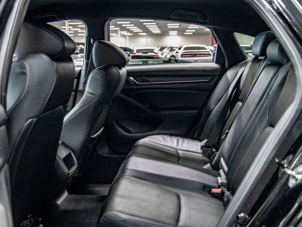 Used 2018 Honda Accord Sport image 25