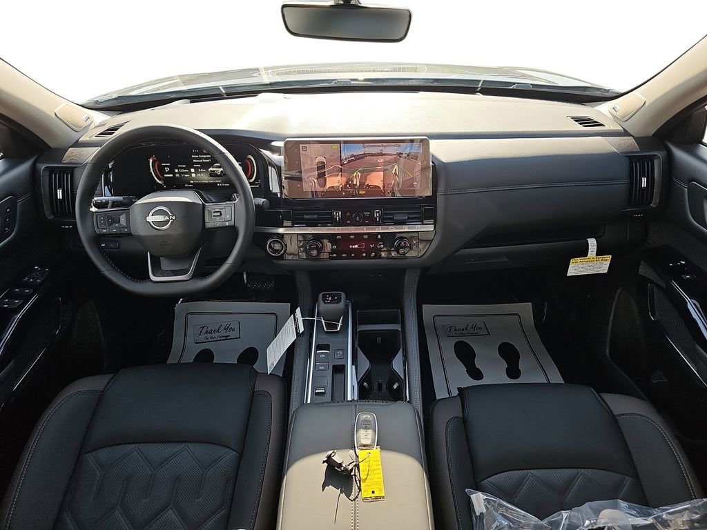 New 2026 Nissan Pathfinder Platinum FWD image 13