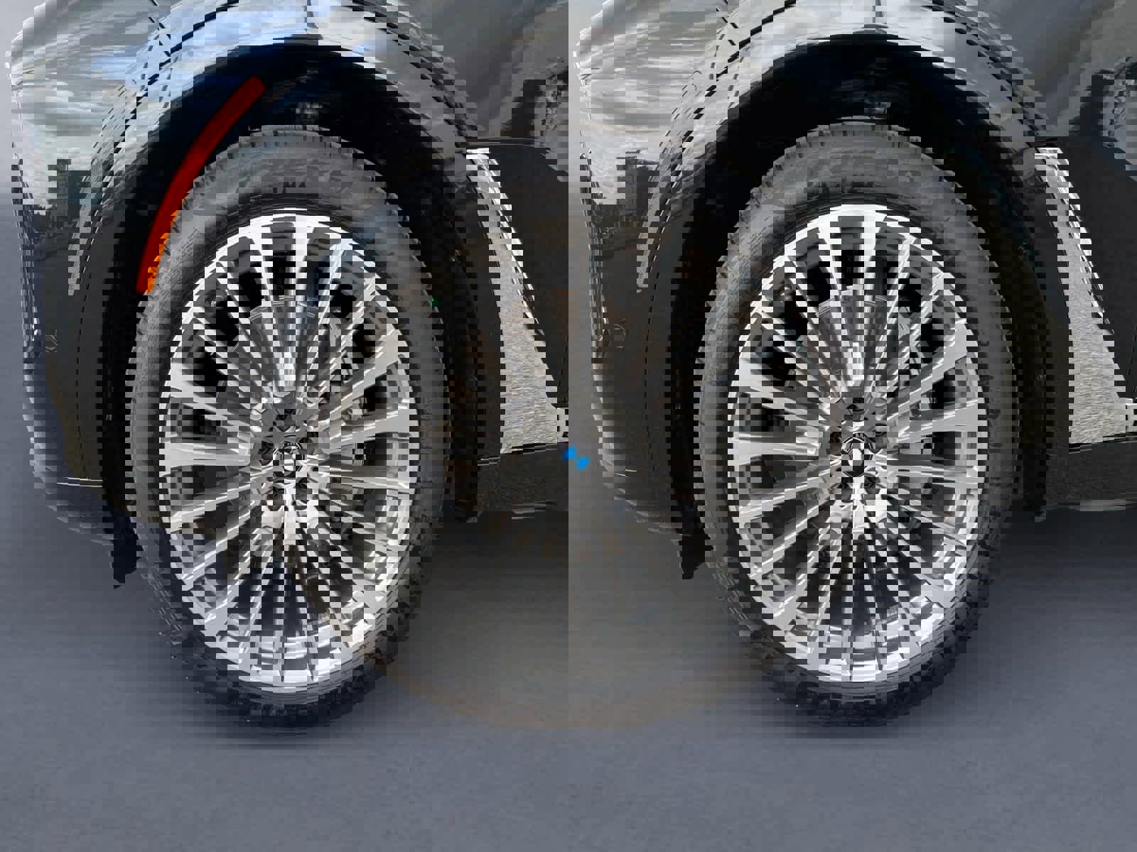 New 2026 BMW X7 xDrive40i w/ Executive Package image 9
